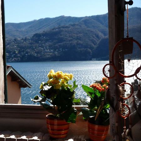 B&B "A Casa Di Camilla" Carate Urio Екстериор снимка