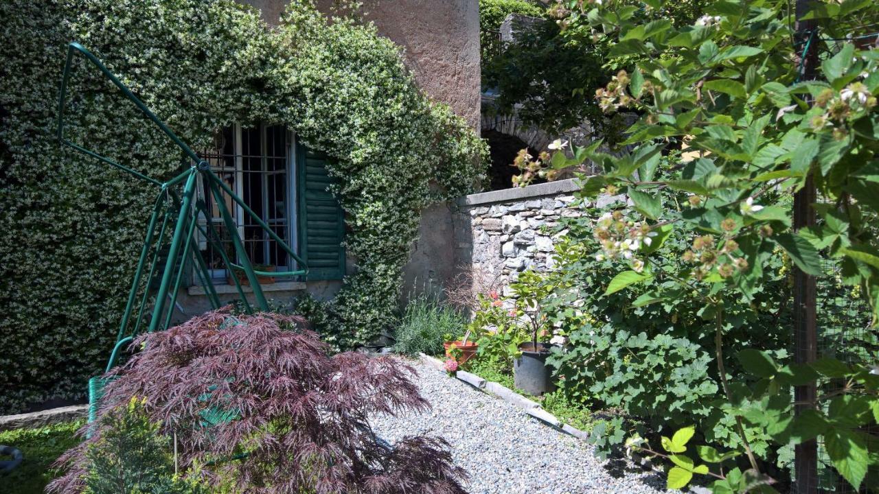 B&B "A Casa Di Camilla" Carate Urio Екстериор снимка